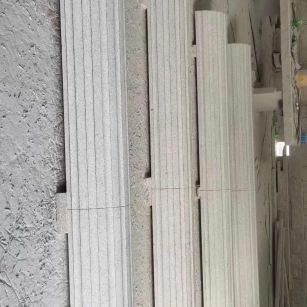 乐山 花岗岩厂家带你看白麻花岗岩门楼大柱柱皮