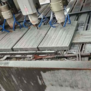 乐山 芝麻白花岗岩荔枝面盲道雕刻