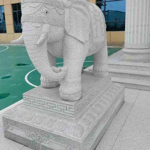 乐山 白麻花岗岩动物异形石雕-大象