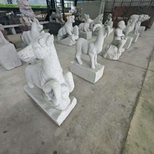 乐山 芝麻白花岗岩造型立体雕刻——十二生肖