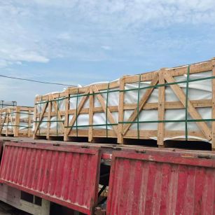 乐山 芝麻白花岗岩地铺石出口专车-泰国游