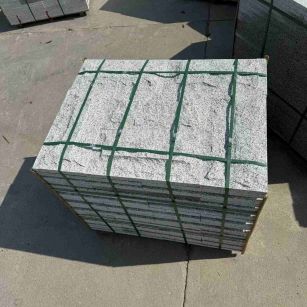 乐山 白麻花岗岩石材自然面蘑菇石成品