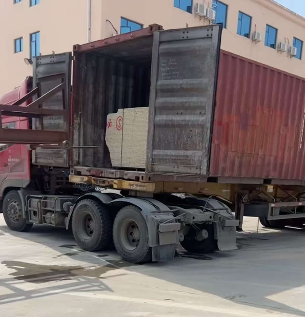 乐山 黄金麻荔枝面毛板